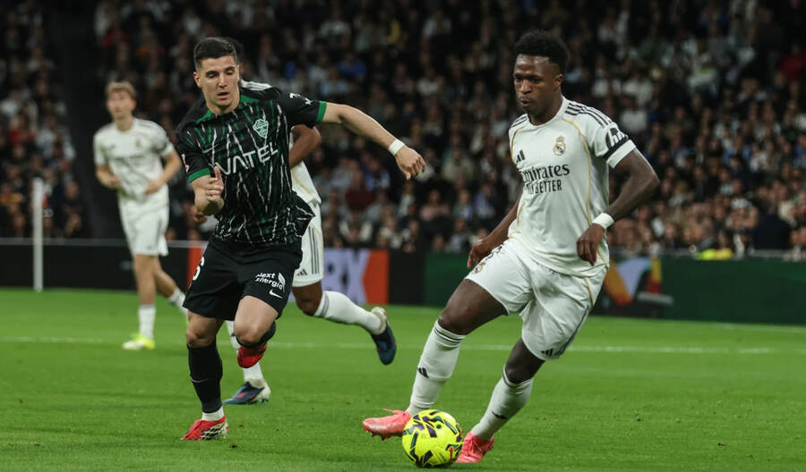 Real Madrid vs Elche (03:00 – 15/03) | Xem lại trận đấu